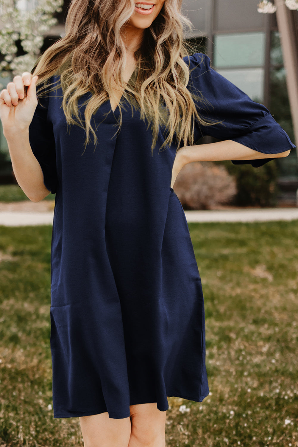 Blue straight dress with ruffled sleeves