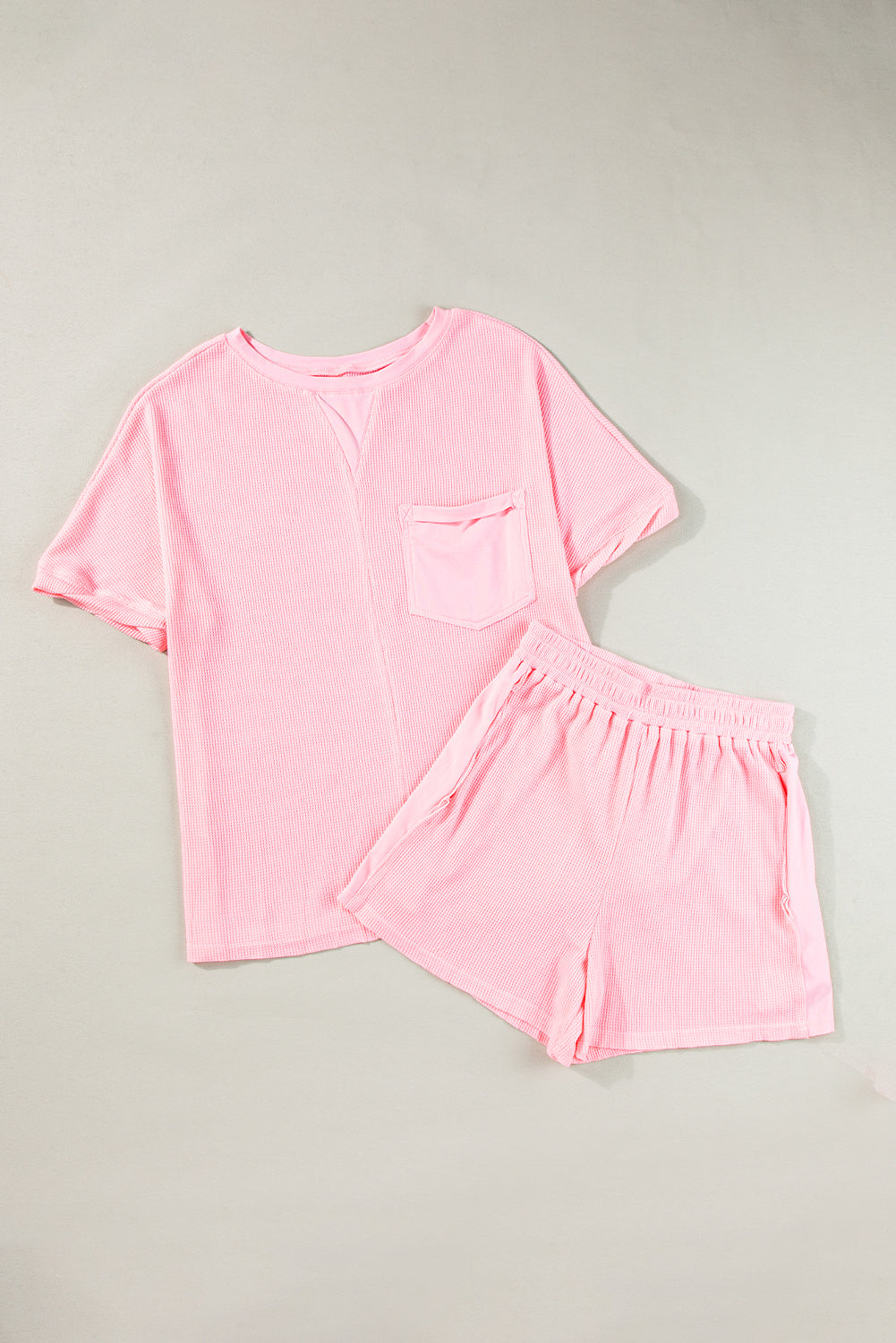 Ensemble t-shirt et short oversize en tricot gaufré rose clair