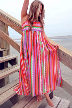 Vestido bohemio largo con correas delgadas y rayas multicolores, brotada hacia atrás