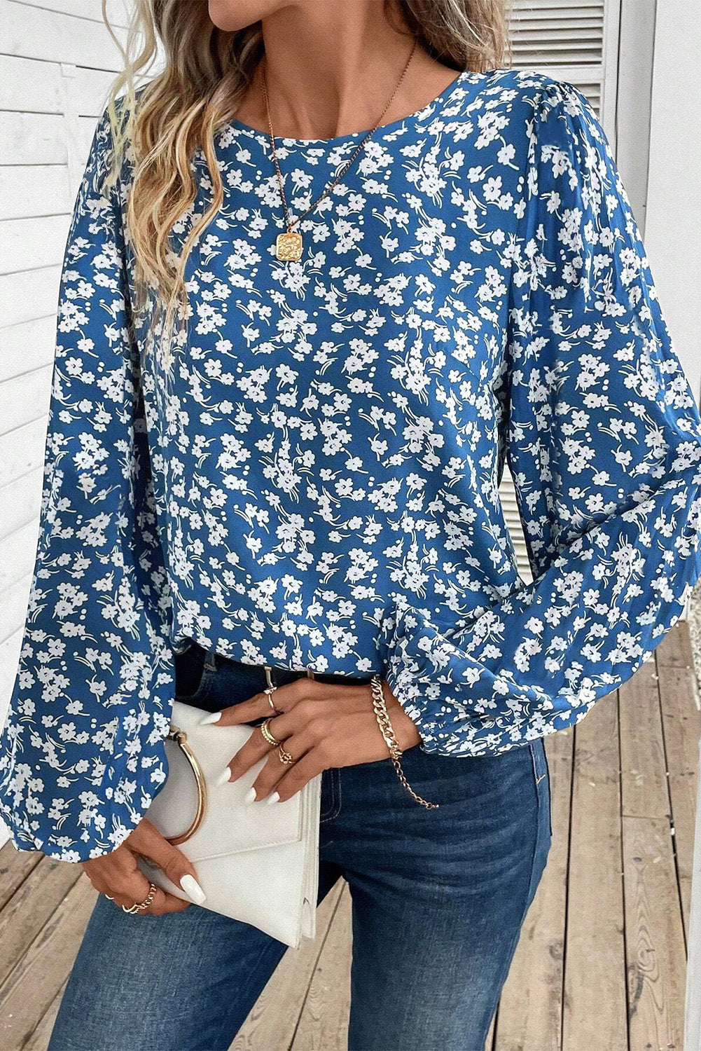 Blusa de manga de linterna de estampado floral azul ditsy