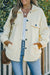 Chaqueta de camisa abotonada beige con cuello doblado