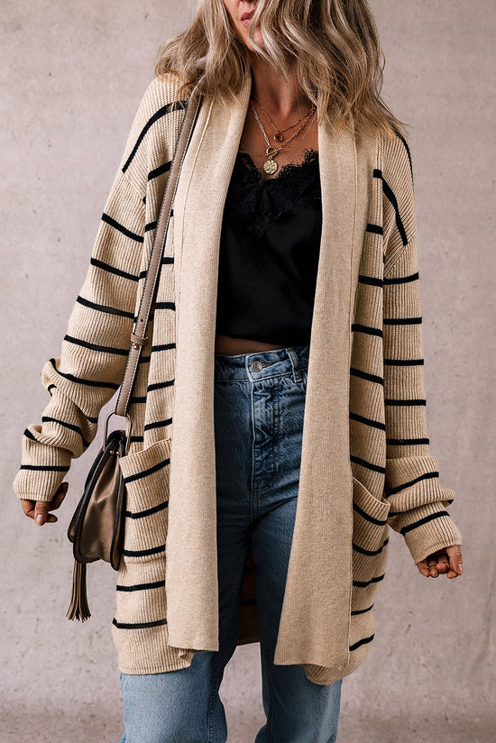 Cardigan open to black stripes *