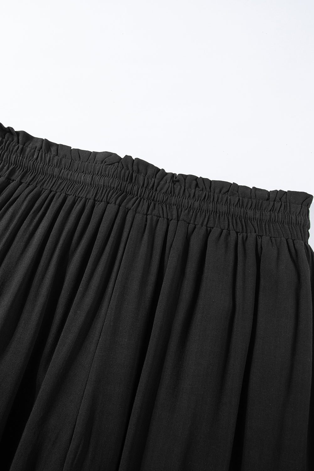 Pantalones anchos de cintura alta con cordón negro