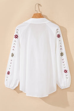 White shirt in patchwork with eyelets and puffy sleeves *