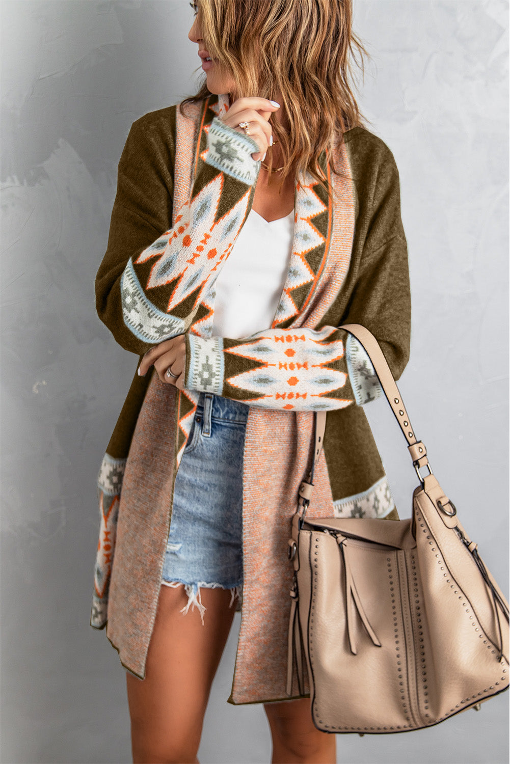 Cardigan tricoté marron à imprimé aztèque ouvert sur le devant-A WOMAN WE LOVE