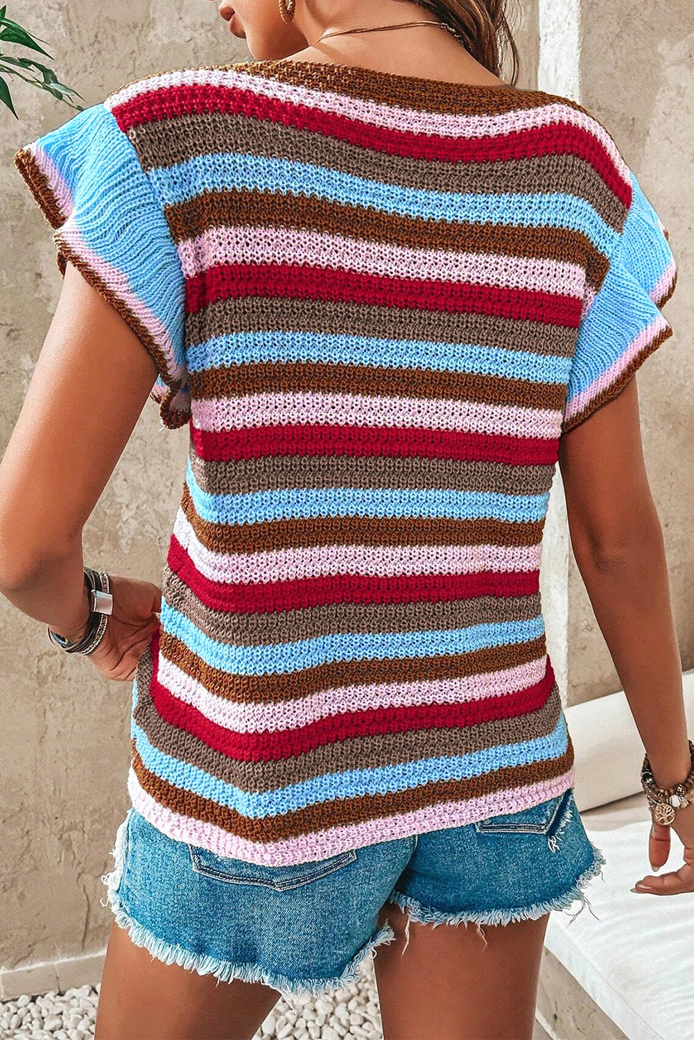 Pull à manche en V à rayures à rayures multicolores