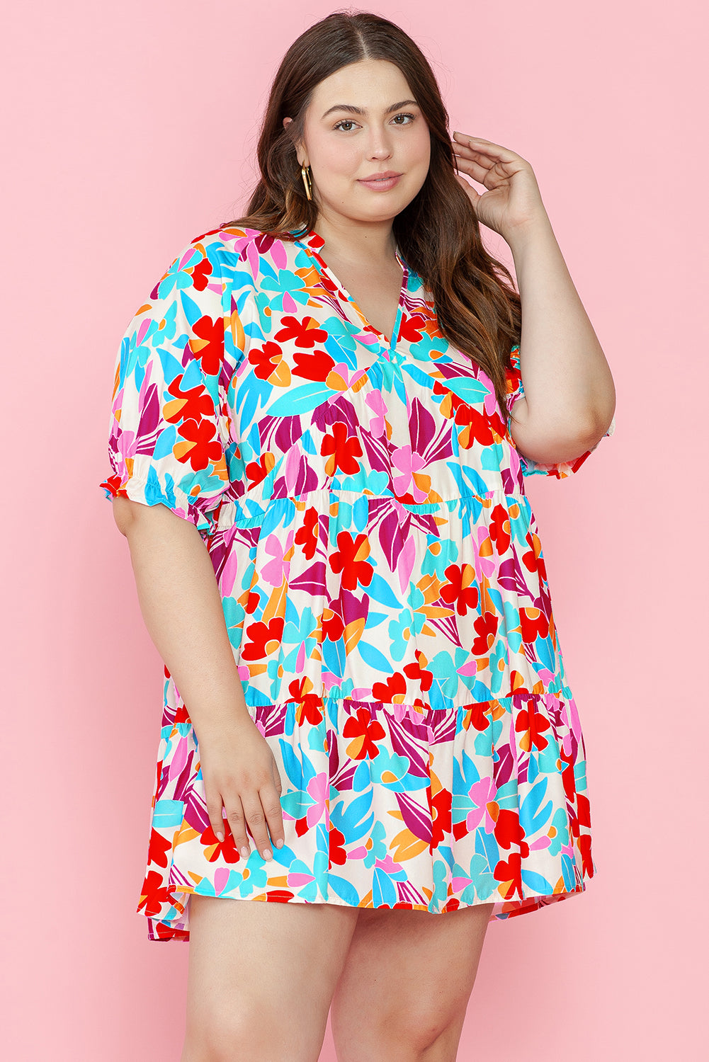 Robe grande taille fleurie multicolore à col en V et volants