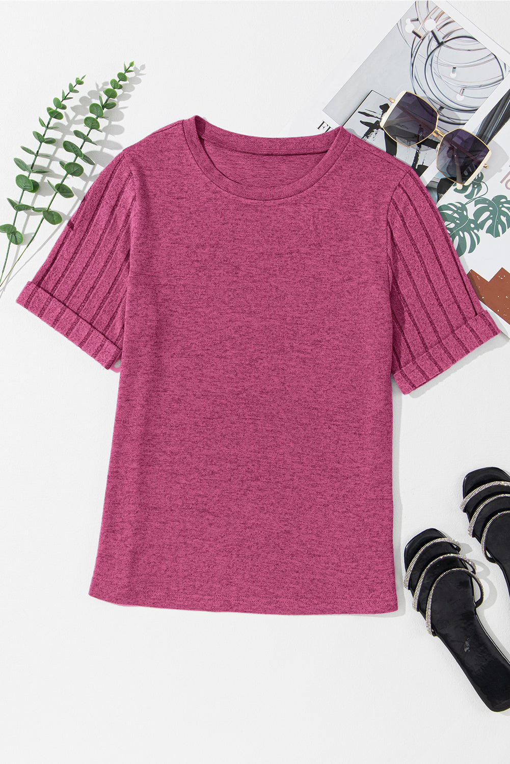 Round neck t-shirt *