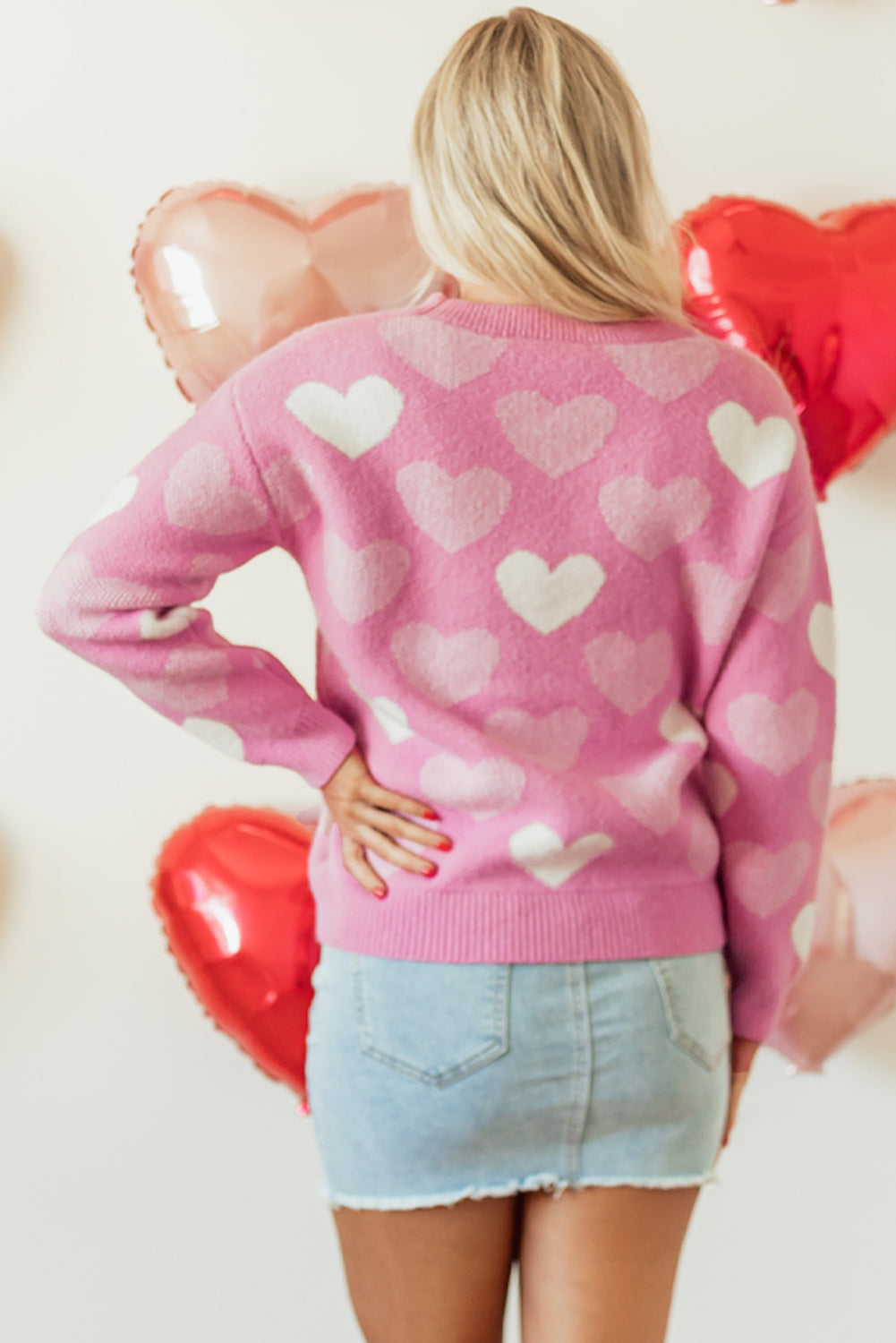 Pink Crew Neck Sweater with Pearl Heart Print for Valentine's Day