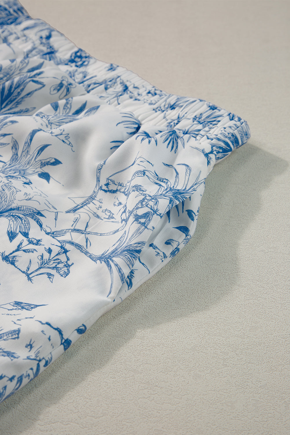 Ensemble chemise à manches courtes et short à fleurs bleu ciel-A WOMAN WE LOVE