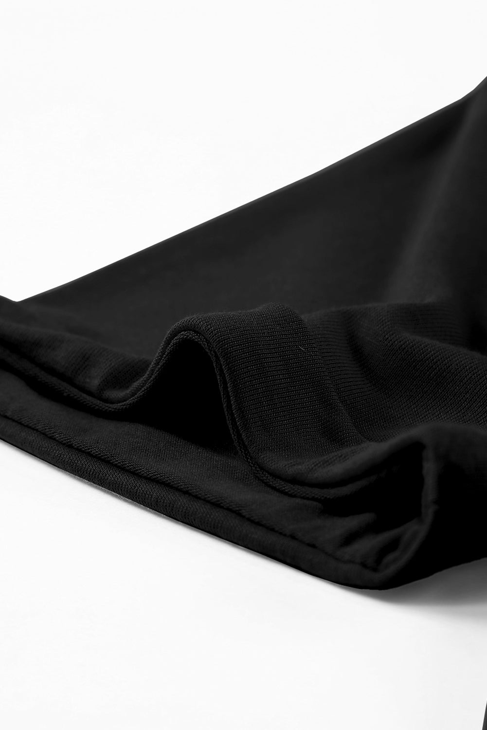 Round-plated relaxed black t-shirt