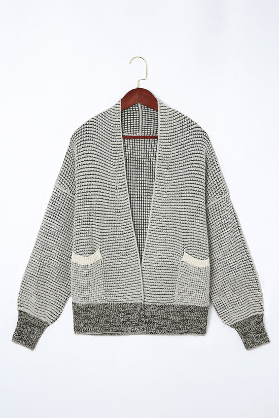 Cardigan gris à col surdimensionné en grosse maille gaufrée