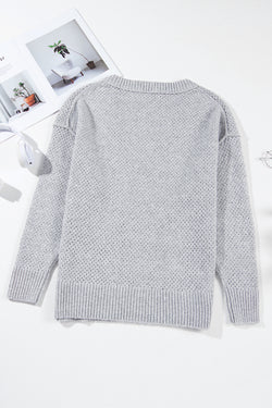 Light -gray Light gray sweater and drooping shoulders with eyelets