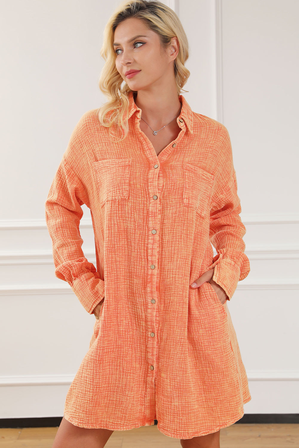 Robe de chemise surdimensionnée de poche à double poitrine orange