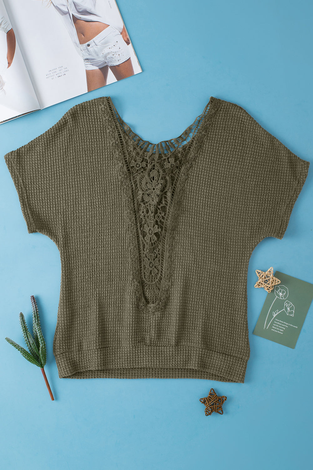 Camiseta texturizada de Moss Green Guipure Lace Patch Textured