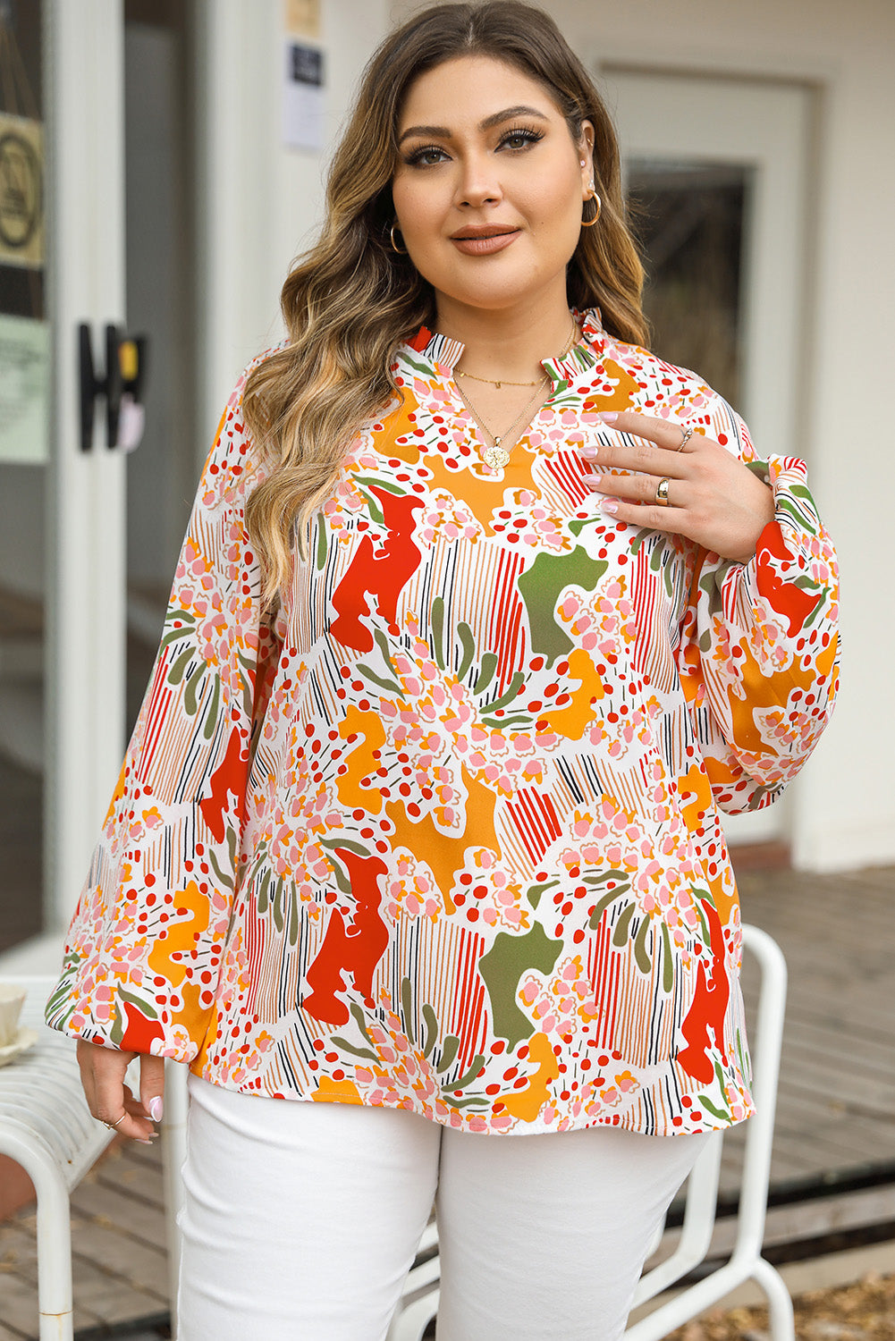 Orange gedruckte florale abstrakte druckgelente v necke plus size bluse