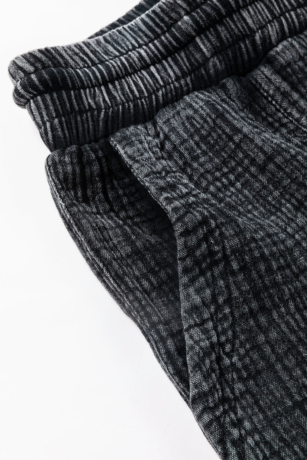 Pantalon large noir texturé à délavage minéral et cordon de serrage