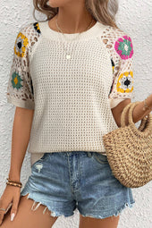 Round neck sweater and short hook sleeves *