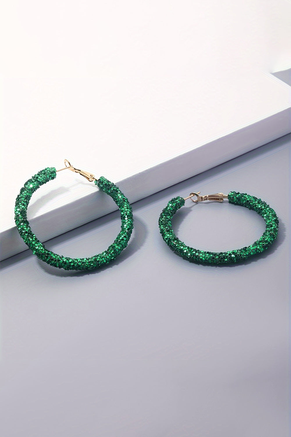 Boucles d'oreilles à paillettes audacieuses à la mode St. Patricks vert foncé