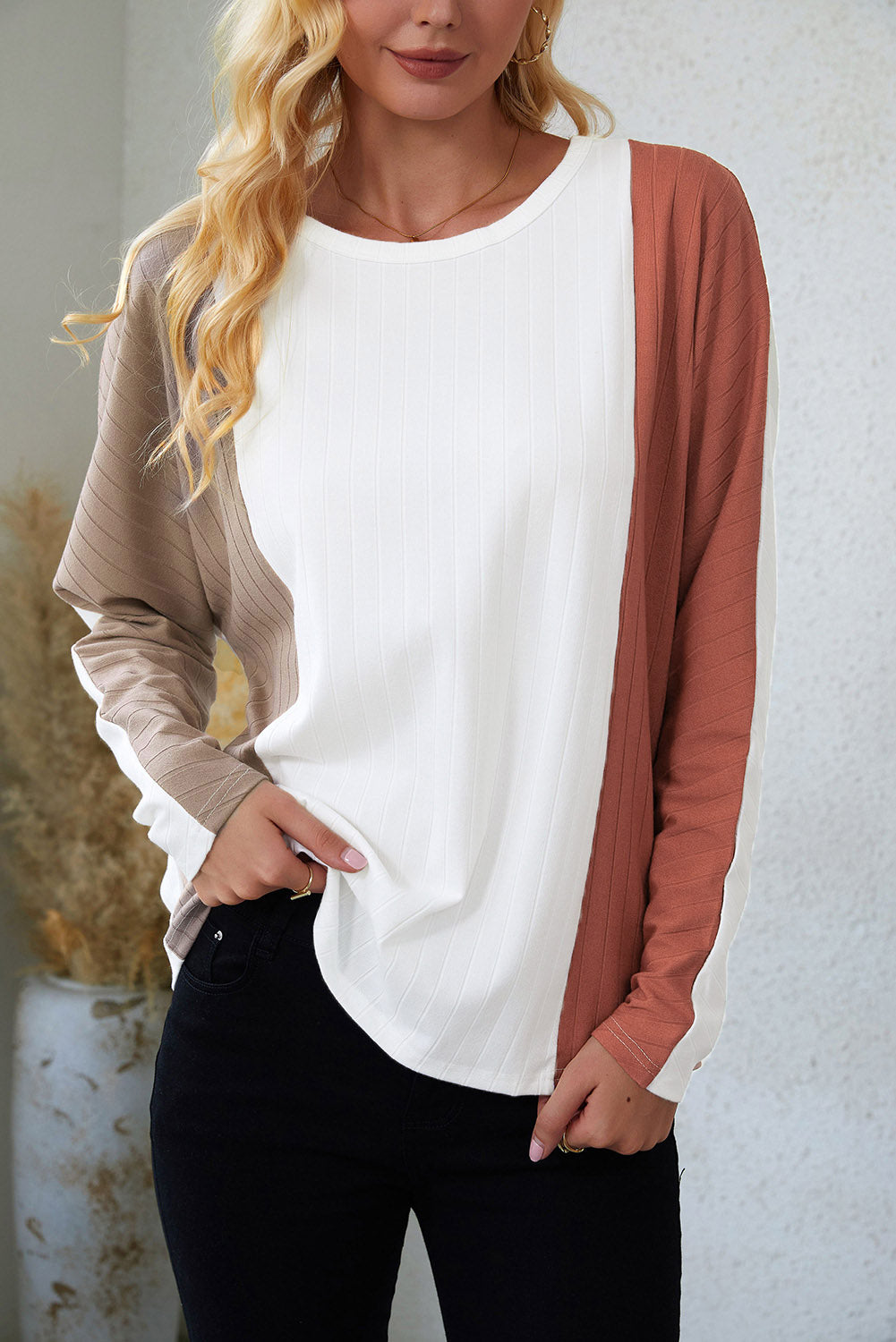 Haut en tricot Dolman color block abricot