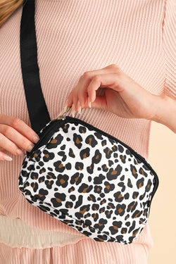 Bolso de hombro con cremallera de múltiples capas blancas con estampado de guepardo