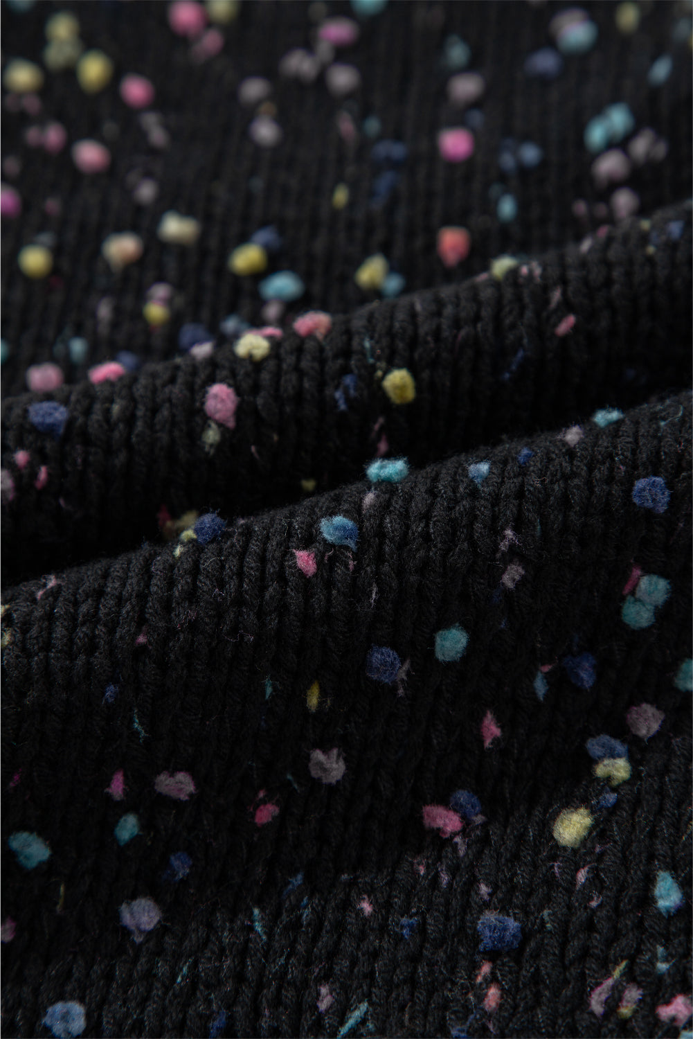 Cardigan pull à confettis multicolores à décor de strass noir