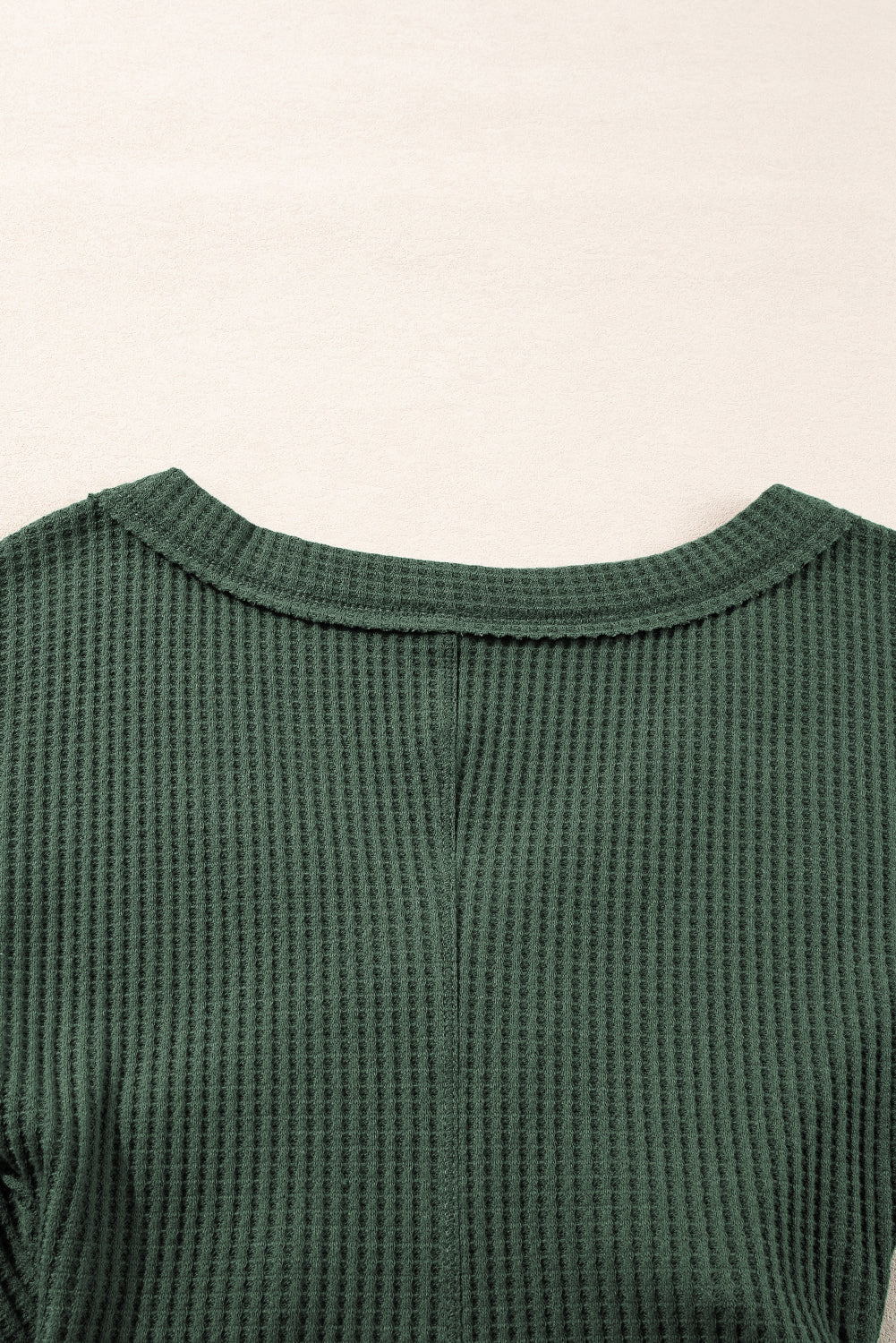 Blackish Green Waffle Knit Slim Fit Wrap V Bodysuit de cuello