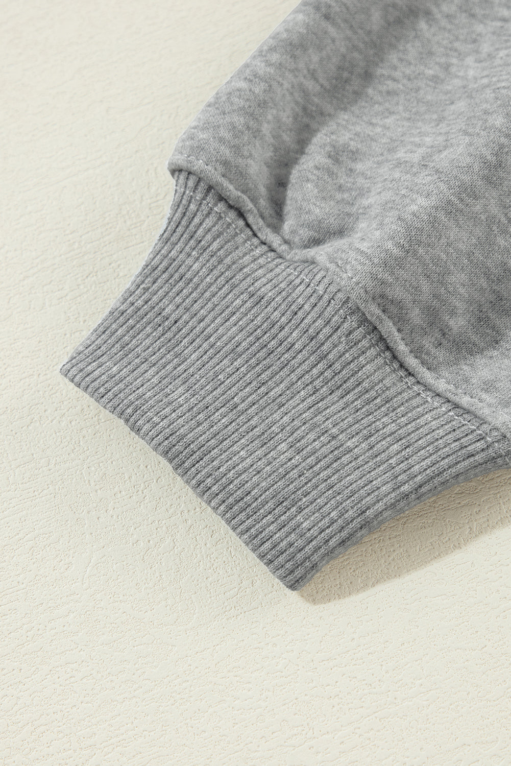 Grey Solid Classic Classic Pullover Felpa