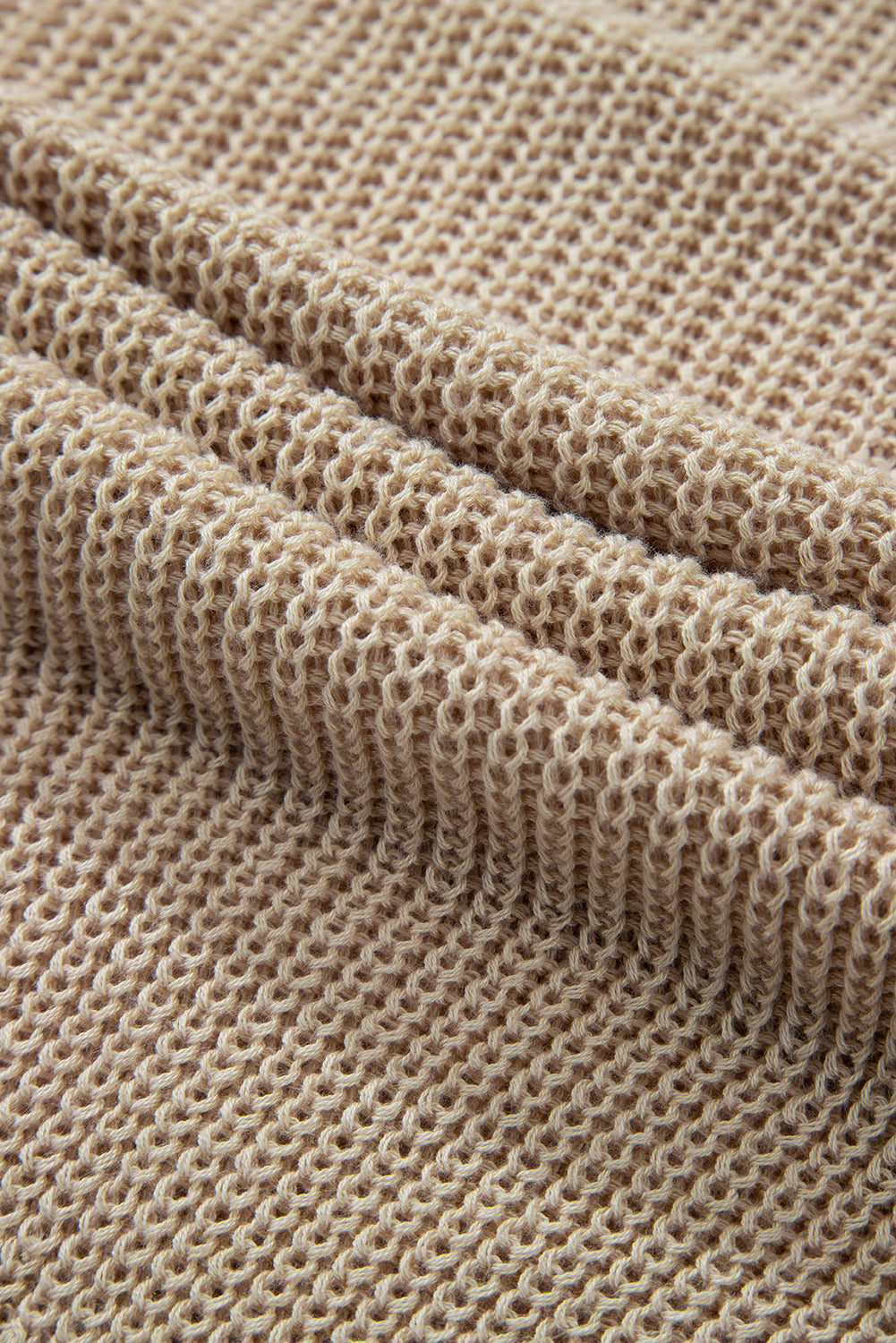 Pull ample en tricot brodé de fleurs