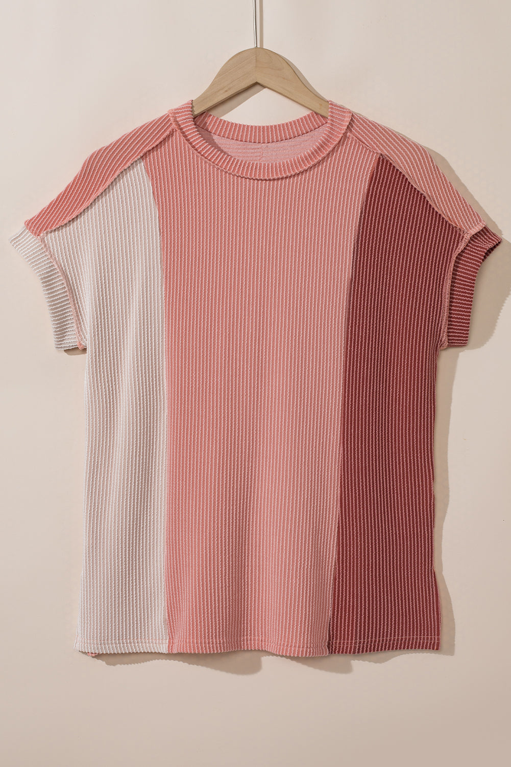 T-shirt with tight-shaped neck *