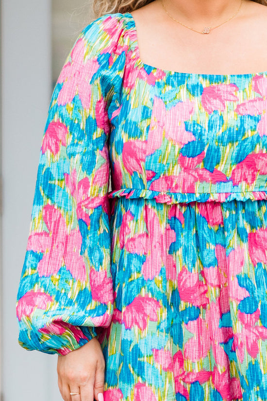 Robe longue à imprimé floral et col carré froncé de grande taille bleu ciel