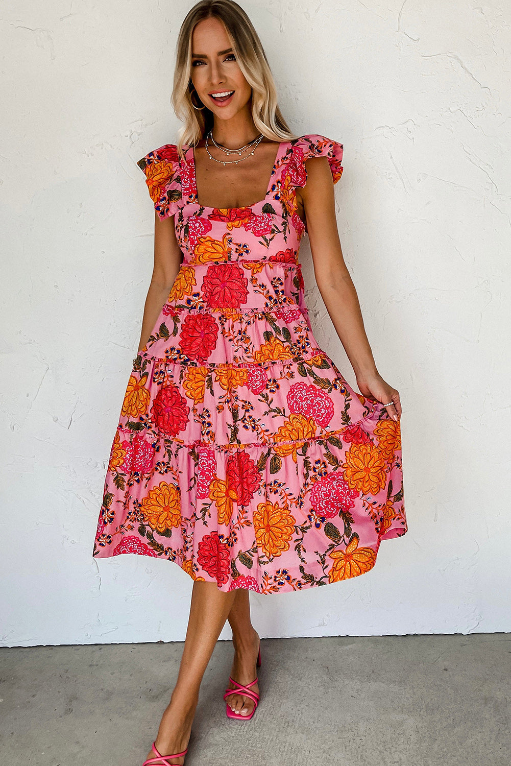 Robe mi-longue à volants et manches flottantes à volants et à volants rose
