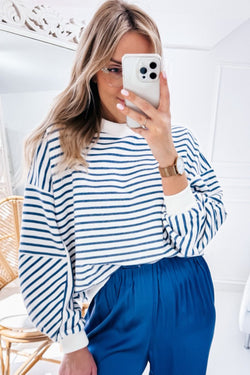 Blue striped blue sweatshirt *