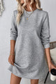 Straight textured dress with long gray -colored sleeves