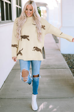 High collar sweater and split hem hem with chepard print