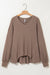 Long -sleeved loose blouse and V -winged V -neck collar