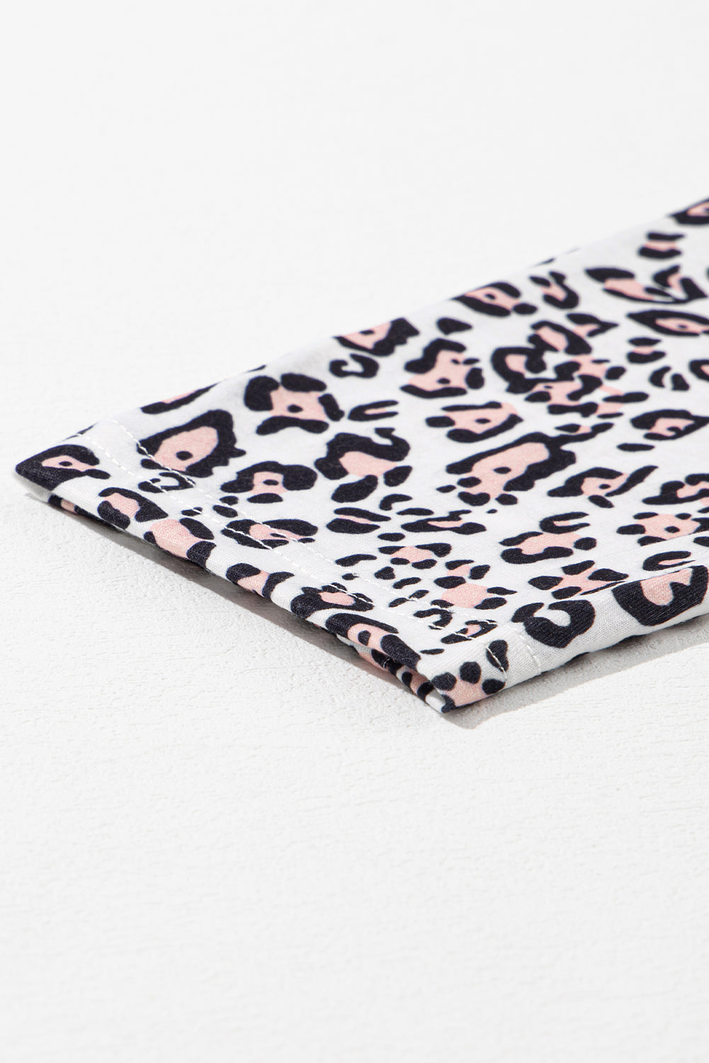 Top de patchwork de punto gofre con estampado de leopardo rosa claro