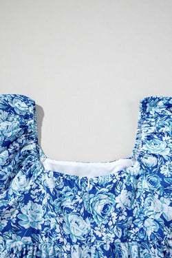 Vestido corto Babydoll azul con flores *