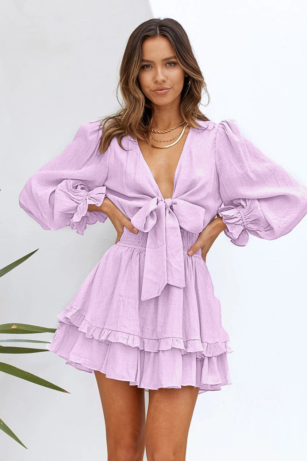 Mini-robe à niveau noué à manches lanterne en V Deep V