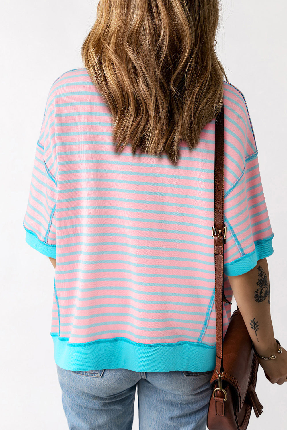 T-shirt up and down with pink stripes, oversized, contrasting border, exposed seams