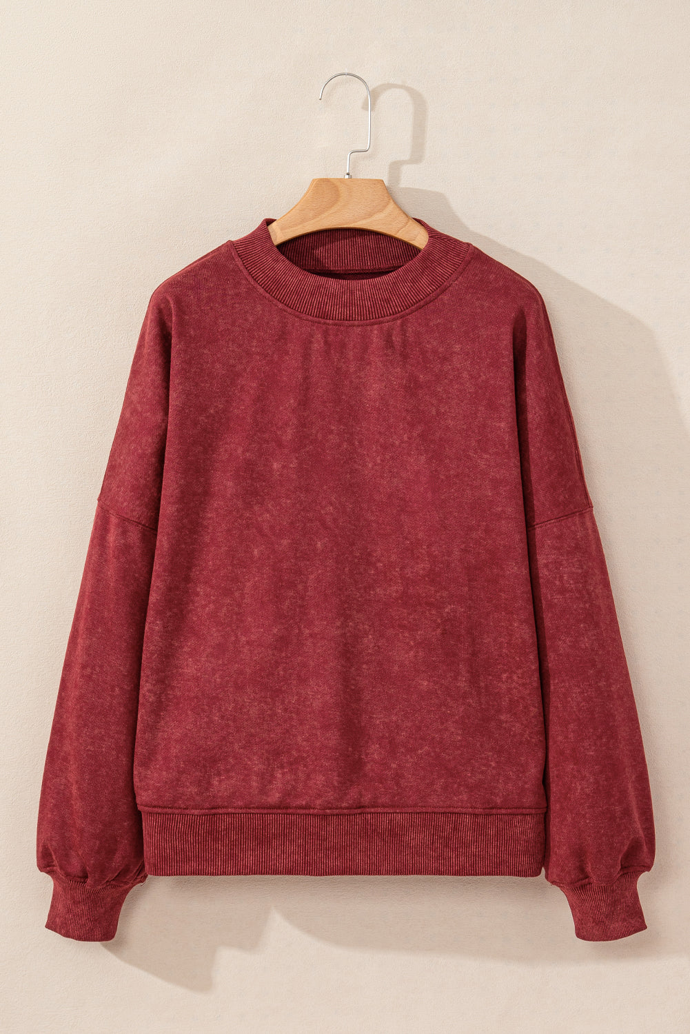 Rote Dahlien fallen Schulter -Crew -Nackenpullover Sweatshirt