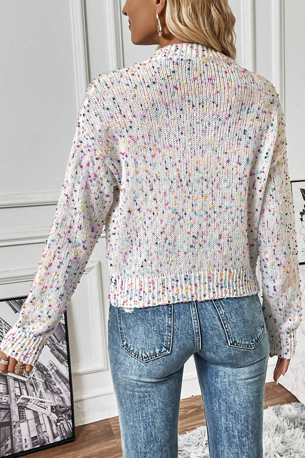 Cardigan pull à confettis multicolores à décor de strass blanc-A WOMAN WE LOVE