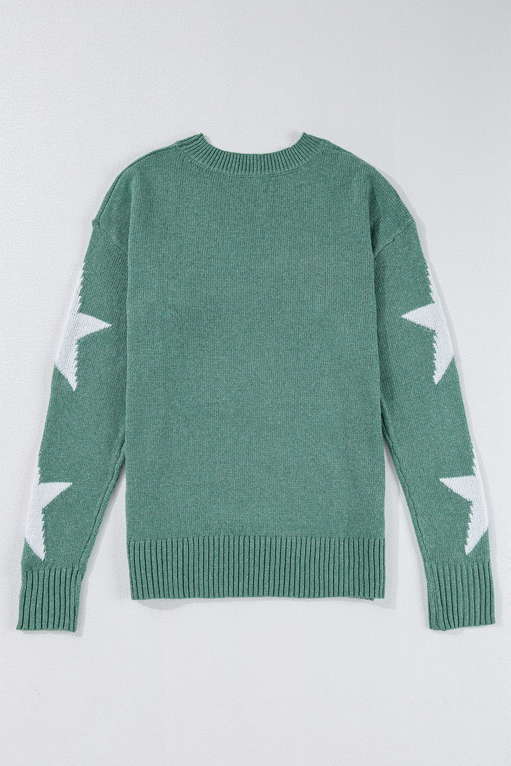 Green shoulder sweater and stars pattern *