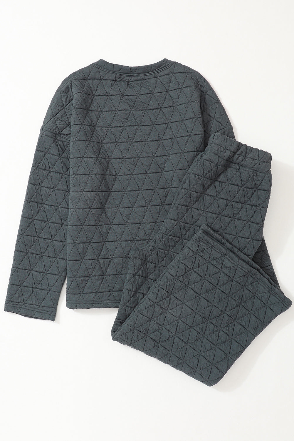 Dark gray plain quilted sweater and pants outfit