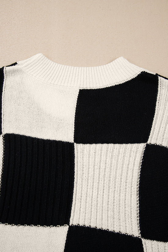 Black sweater with short sleeves and round tiles color block