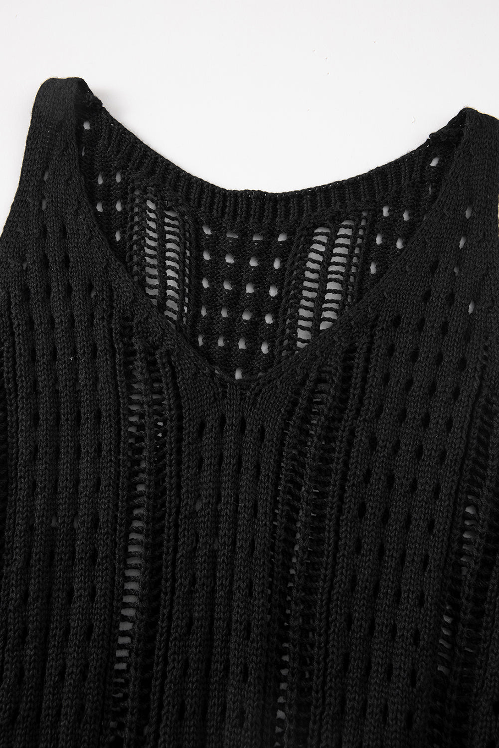 Robe de plage noire sans manches ajourée au crochet avec cordon de serrage