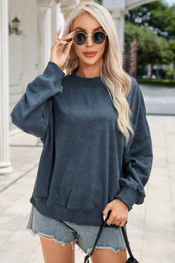 Sky blue crew neck sweatshirt with dropped shoulders