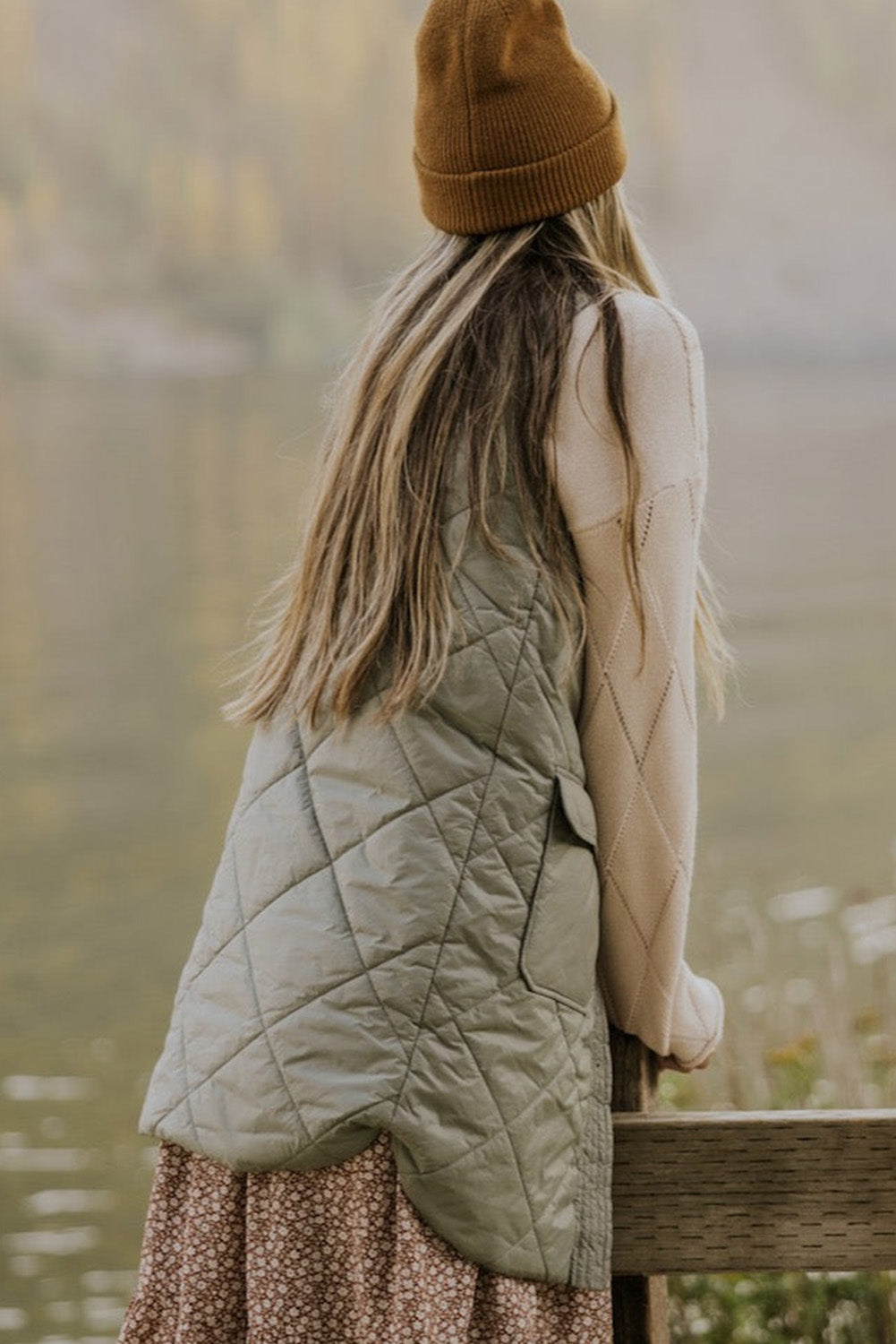 Chaqueta de chaleco largo acolchado de hierba con bolsillos