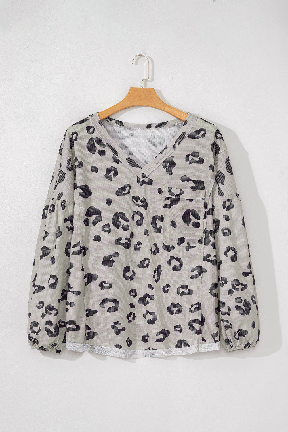 Gray thermal tricot high leopard with large balloon sleeves