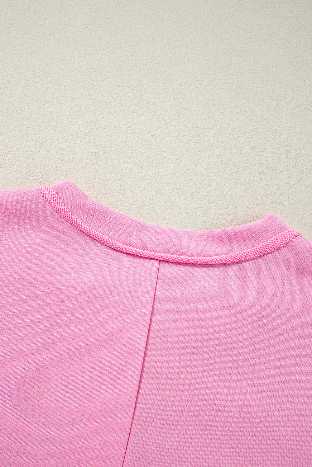 Sweat-shirt ample à encolure boutonnée de couleur unie rose Sachet